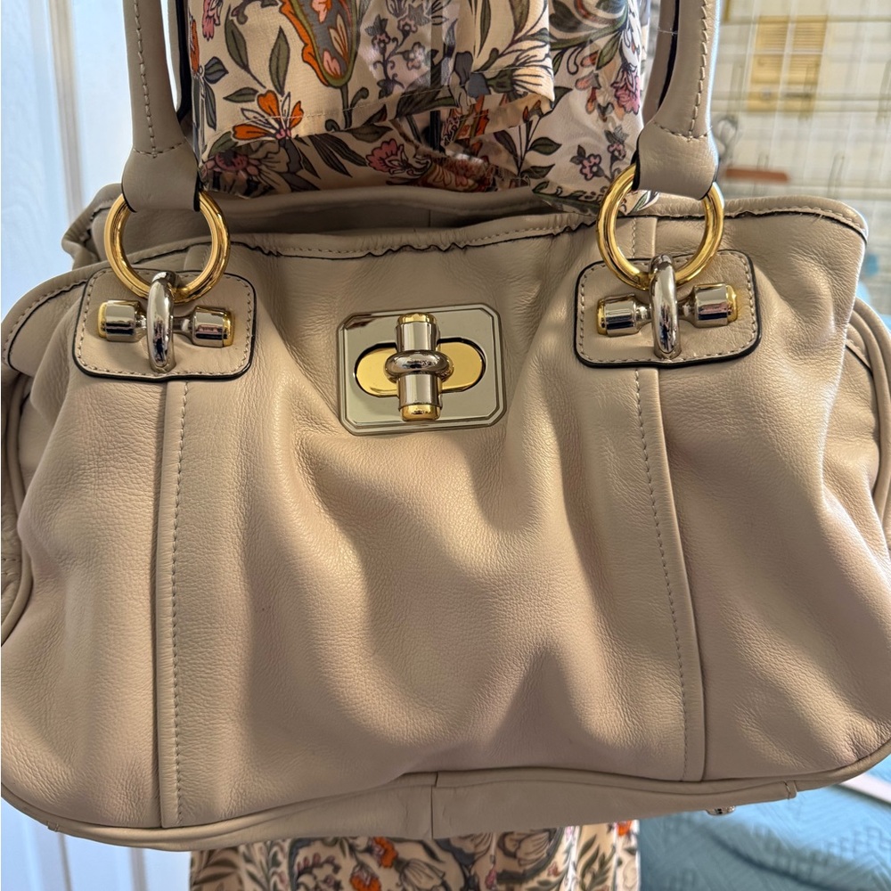 B. Makowski cream, genuine leather satchel. - Picture 4 of 11